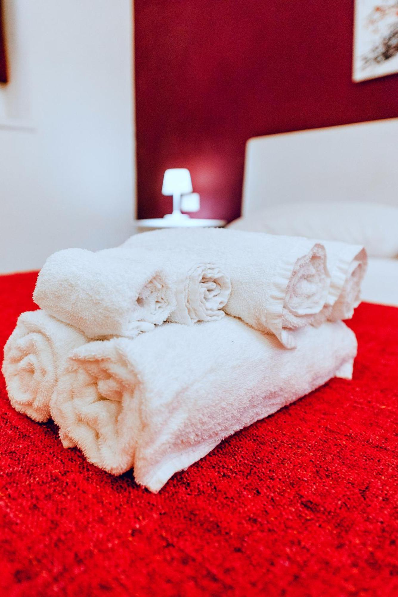 Helios Suites Testaccio - Center Of Rome Exterior photo